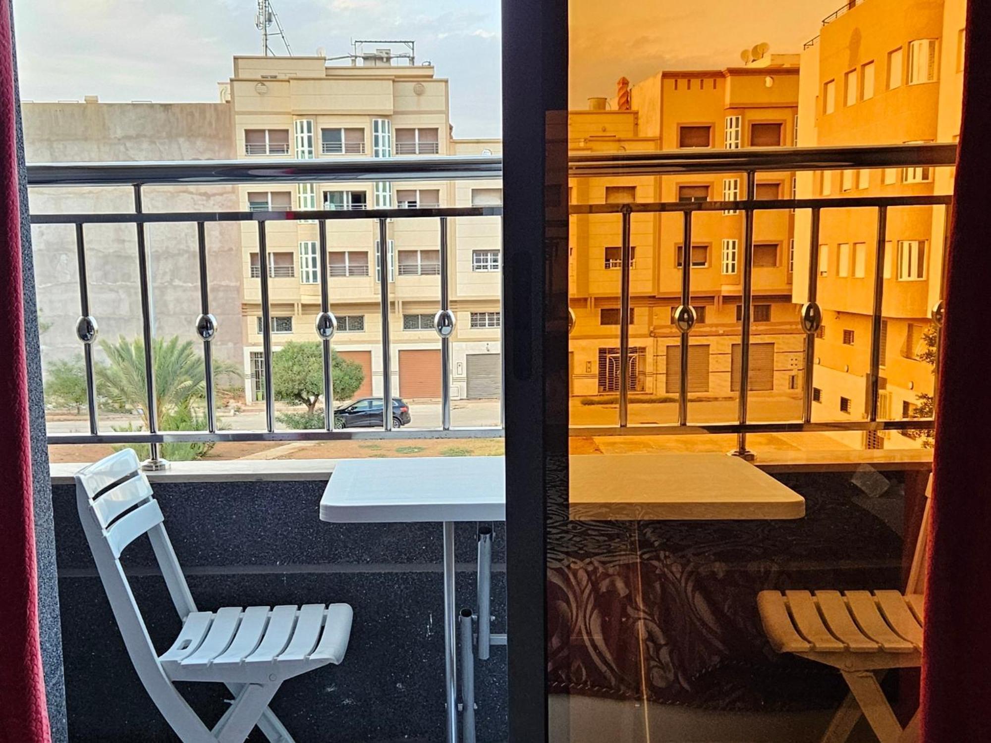 Appart Moderne Nador Al Jadid Pres De La Corniche Kültér fotó